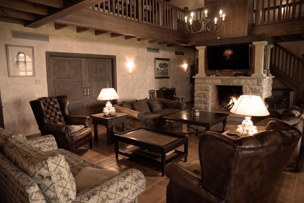Almenara de Tormes La Casona Del Tormesヴィラ エクステリア 写真