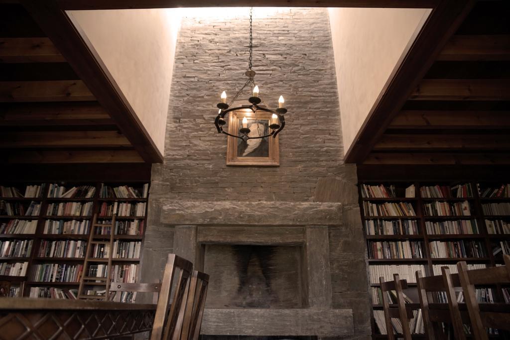 Almenara de Tormes La Casona Del Tormesヴィラ エクステリア 写真