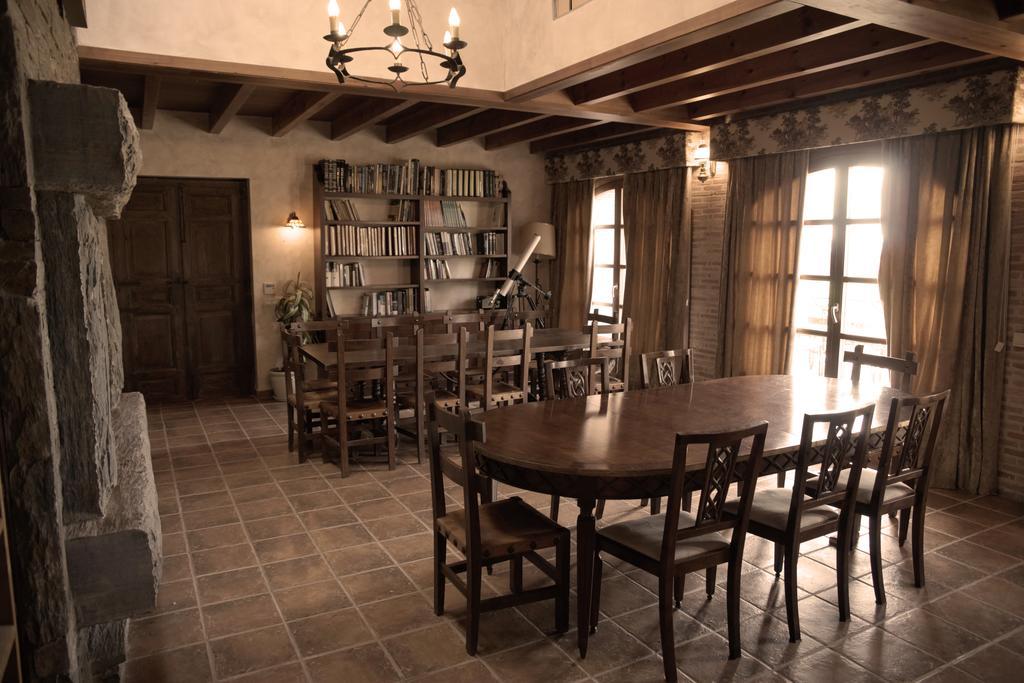 Almenara de Tormes La Casona Del Tormesヴィラ エクステリア 写真