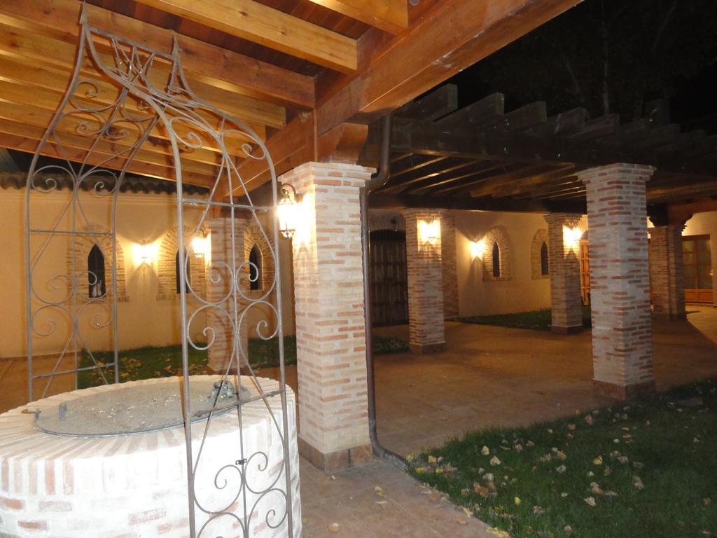Almenara de Tormes La Casona Del Tormesヴィラ エクステリア 写真